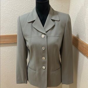 Atrium Collection Elegant Sage Green Button Down Blazer Size 4